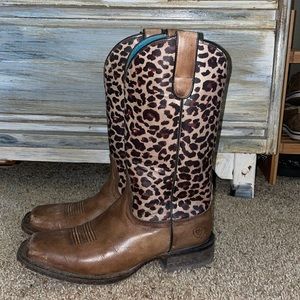 Ariat Womens savannah boots